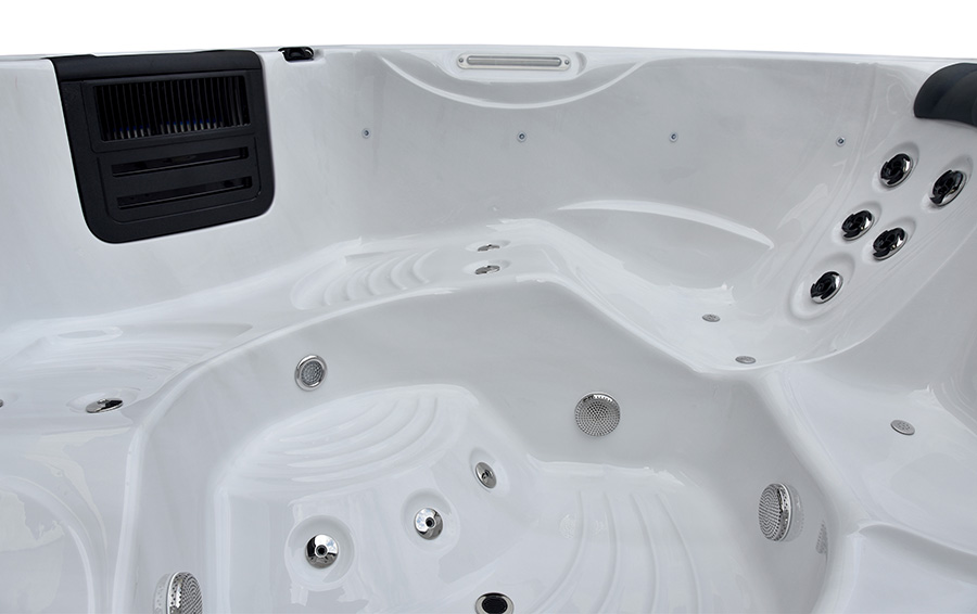 Retreat 5 product view 2